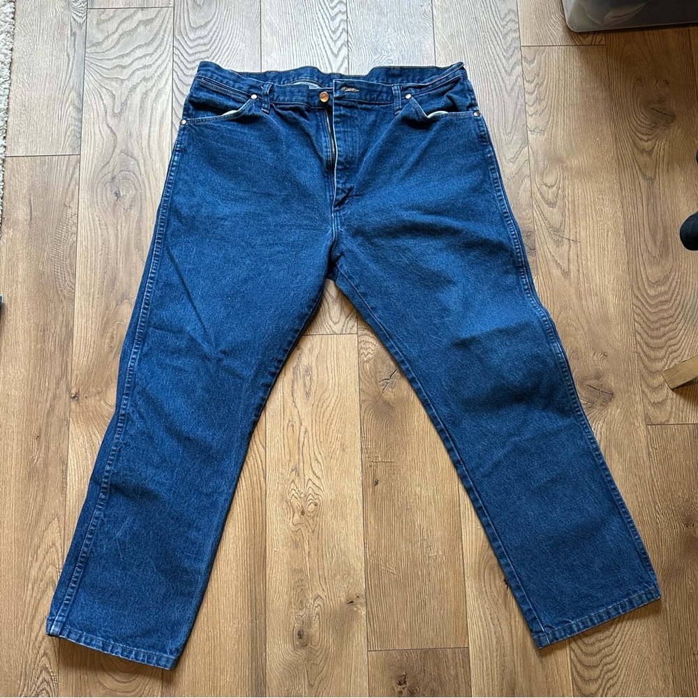 Men's Wrangler Blue Jeans